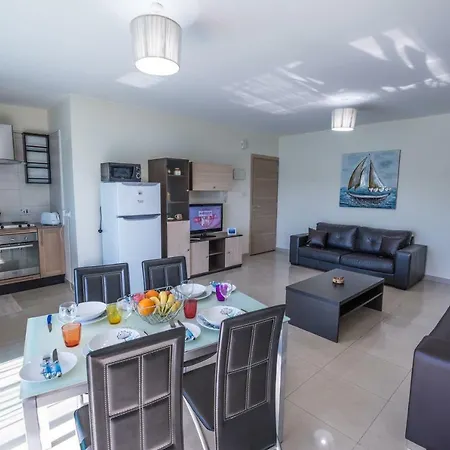Apartment Cordoba Seafront St. Paul's Bay